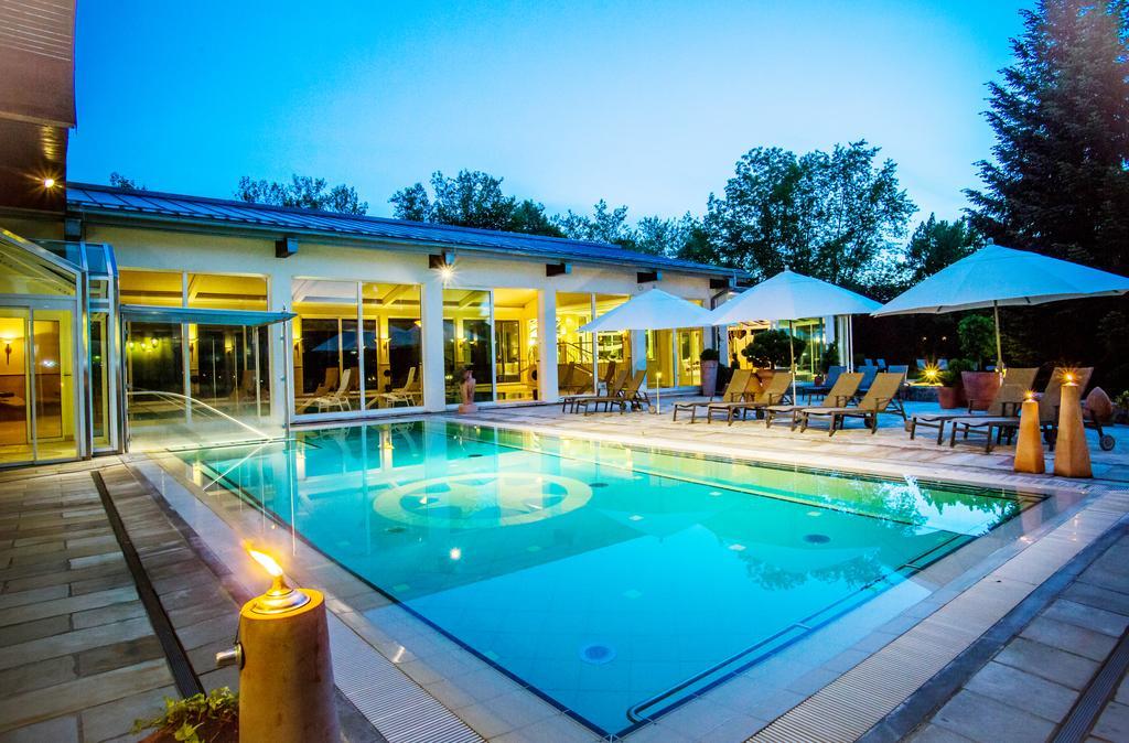 Thermenhotel Quellenhof Bad Füssing Eksteriør billede