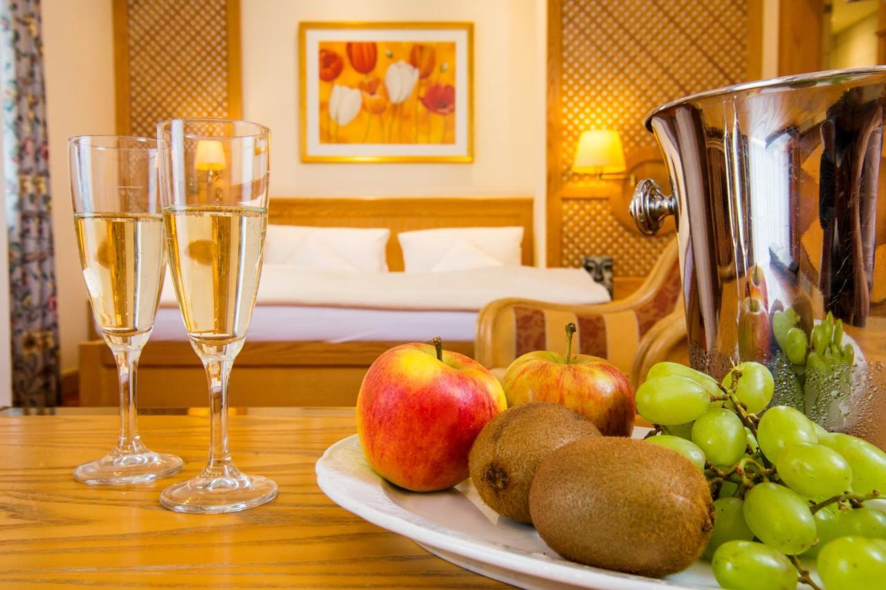 Thermenhotel Quellenhof Bad Füssing Eksteriør billede